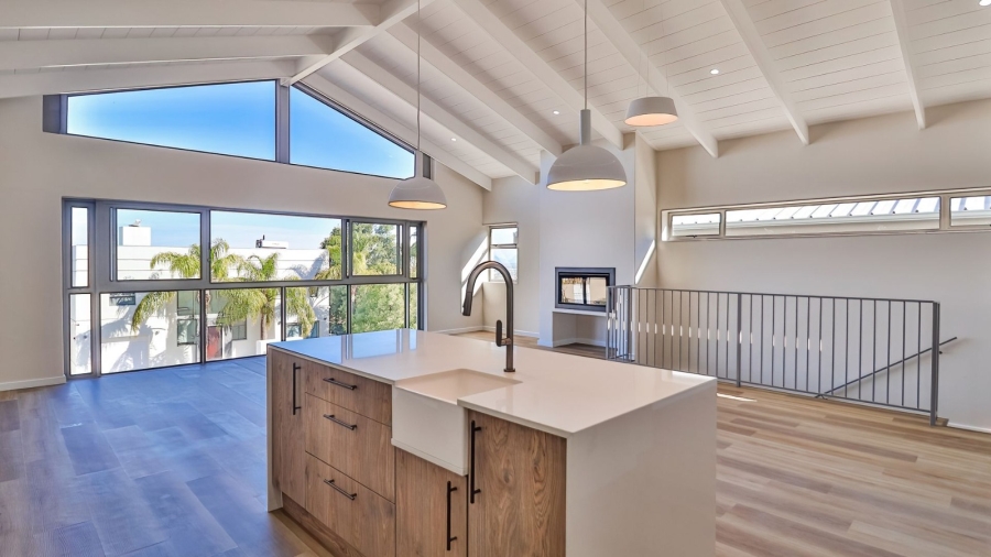 3 Bedroom Property for Sale in Heldervue Western Cape